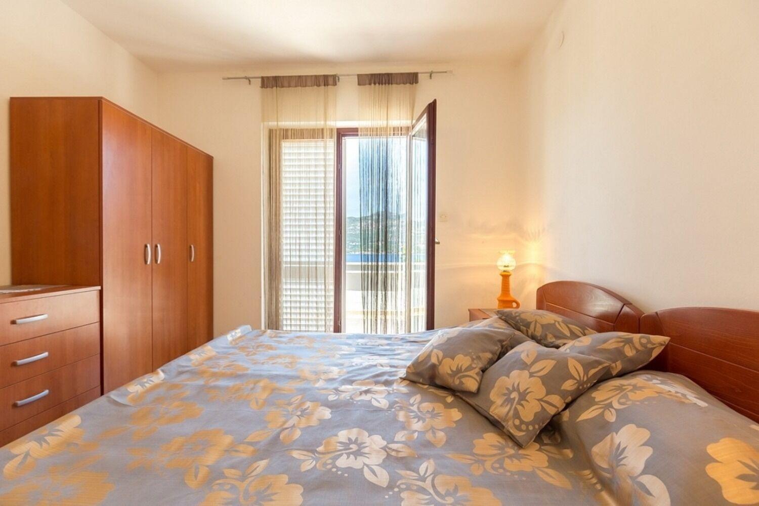 Apartments Mari Zrnovo エクステリア 写真