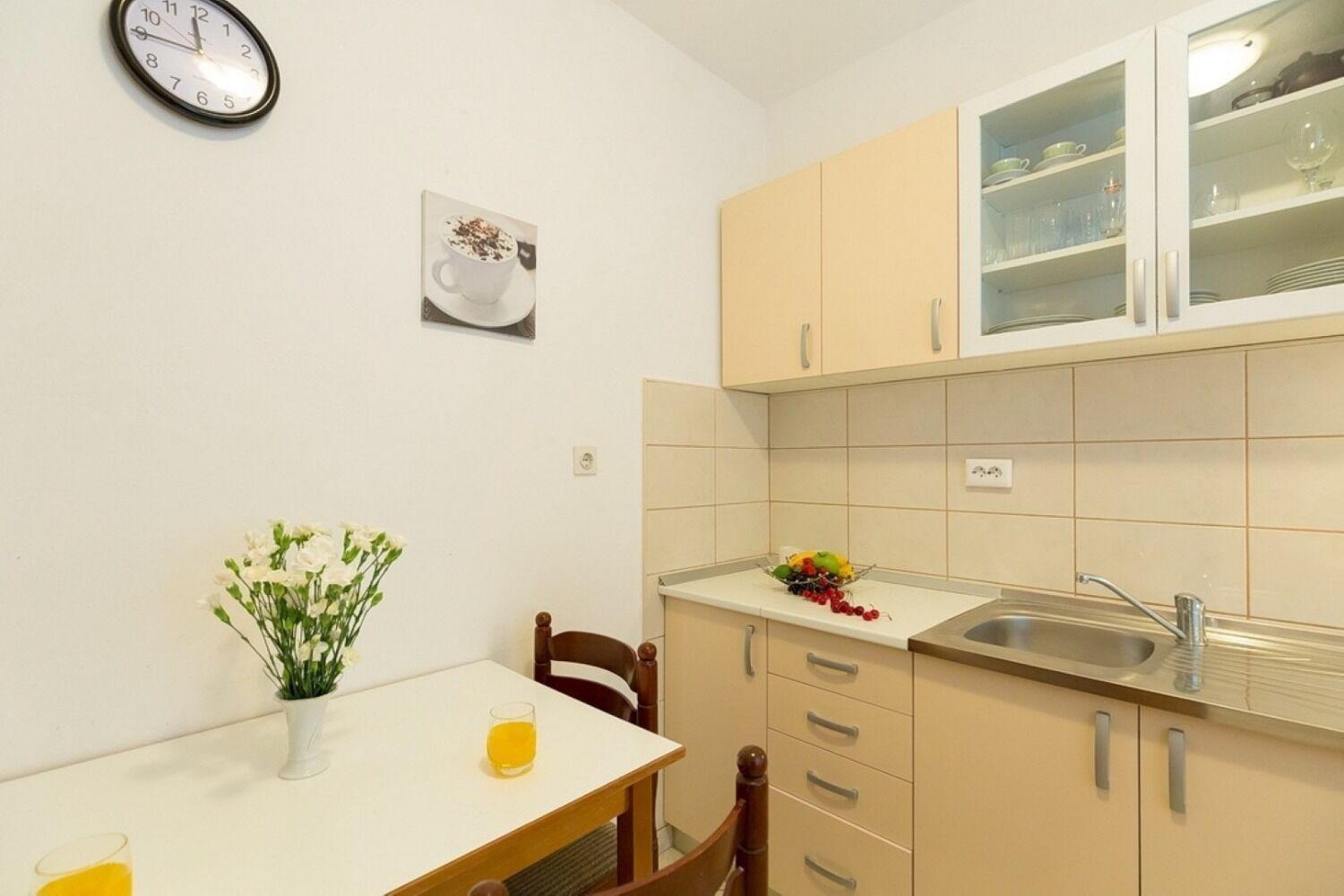 Apartments Mari Zrnovo エクステリア 写真